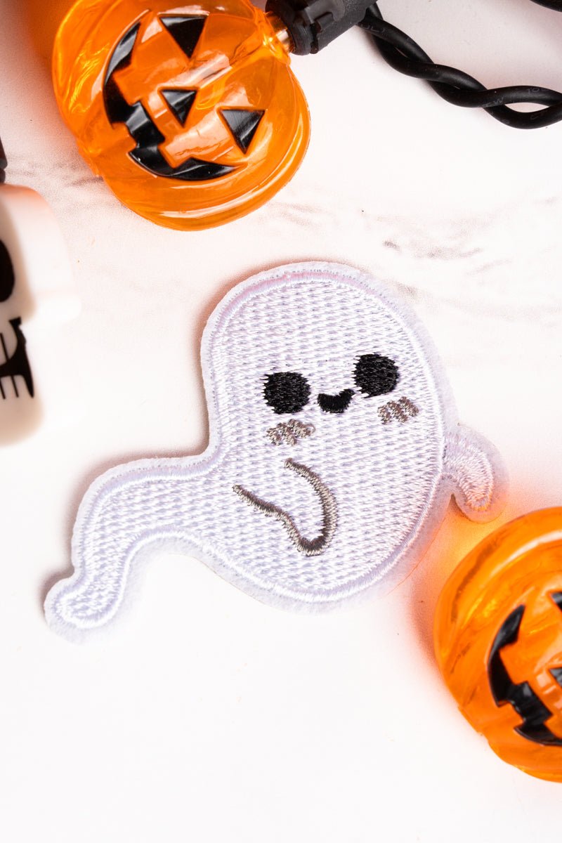 Cutesy Ghost Embroidered Patch - Wholesale Accessory Market