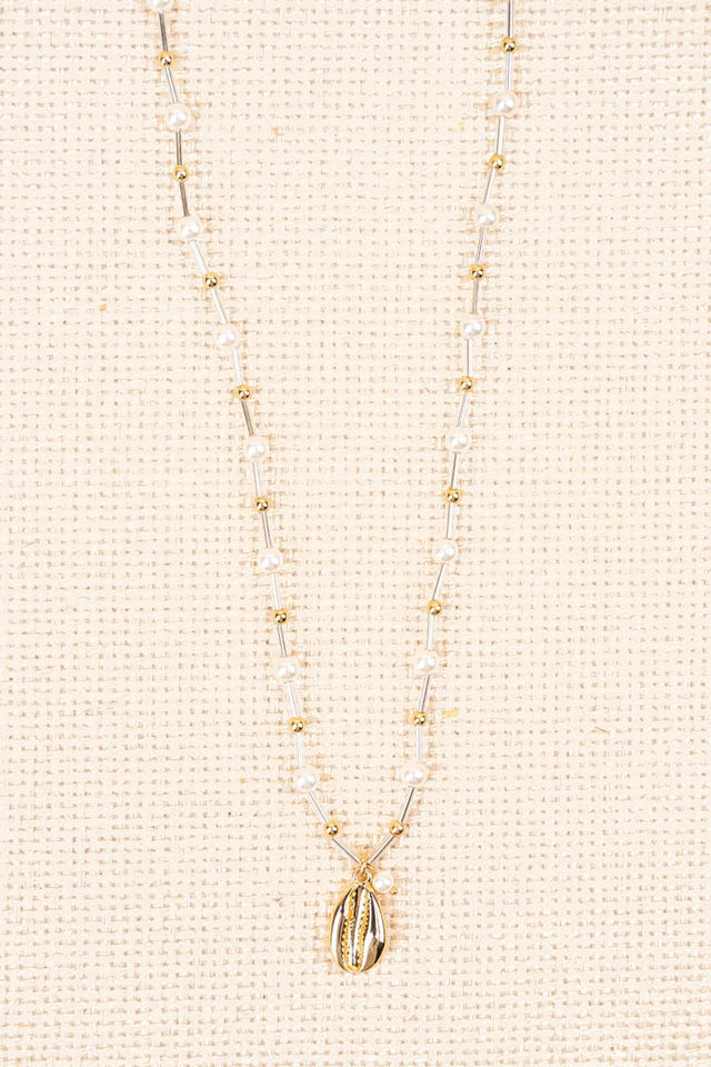 Cowrie Shell Design Pearl and Goldtone Necklace - Wholesale Accessory Market