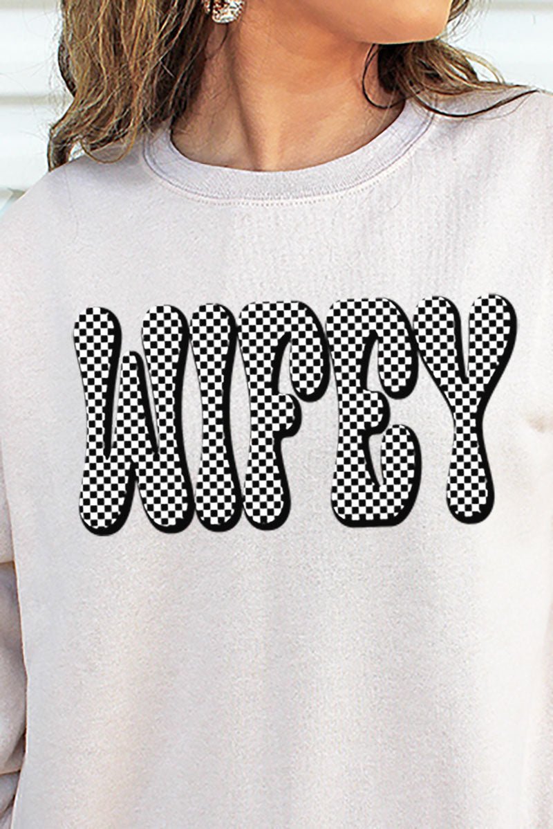 Retro Checkered Wifey Heavy-weight Crew Sweatshirt - Wholesale Accessory Market