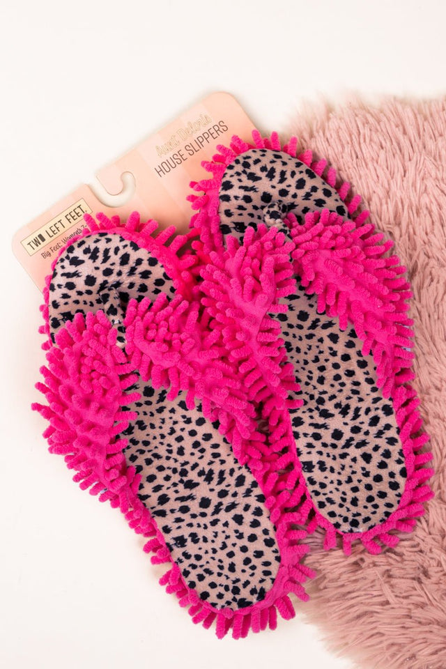 The Aunt Deloris Feline Frisky Slippers - Wholesale Accessory Market