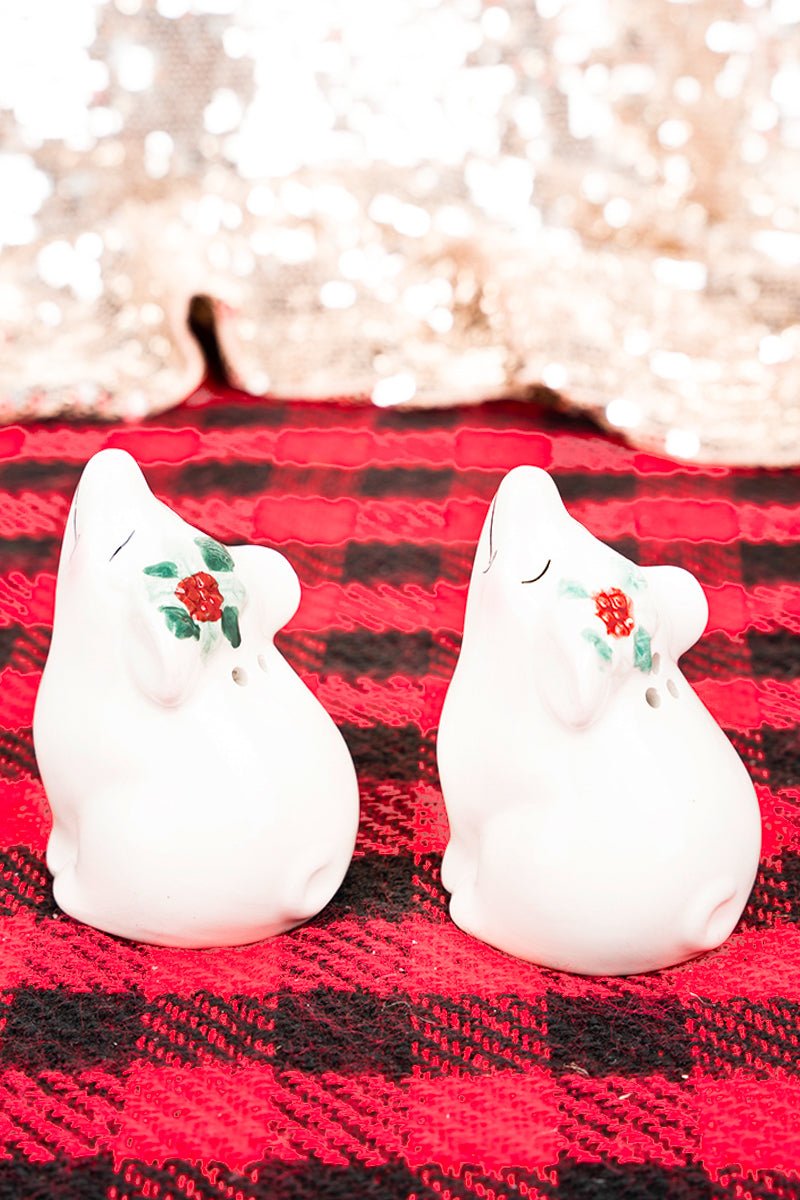 Ceramic Christmas Pigs Salt & Pepper Shaker Set - Wholesale Accessory Market