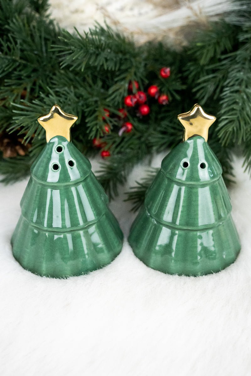 Christmas Tree Ceramic Salt & Pepper Shaker Set - Wholesale Accessory Market